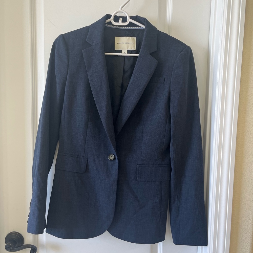 Banana Republic Dark Blue Women’s Size 4 Stretch Wool Blazer